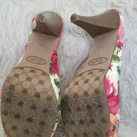Candies Durado Pink Floral Heels - Picture 3 of 4